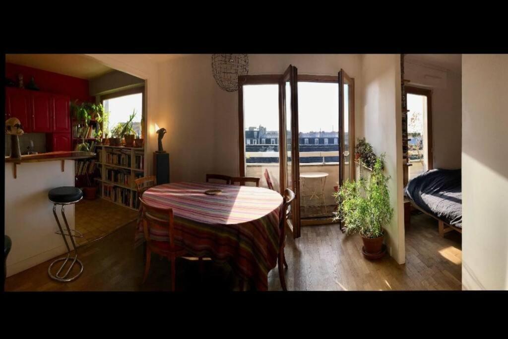 Le Charme De Montmartre A Ciel Ouvert París Exterior foto